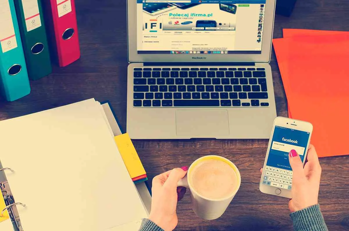 Facebook como canal corporativo - agencia de marketing digital en gijon