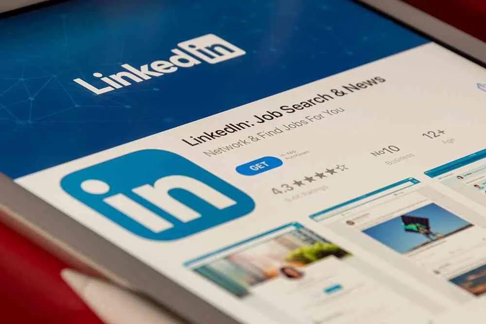 LinkedIn como canal corporativo — Digitalvar