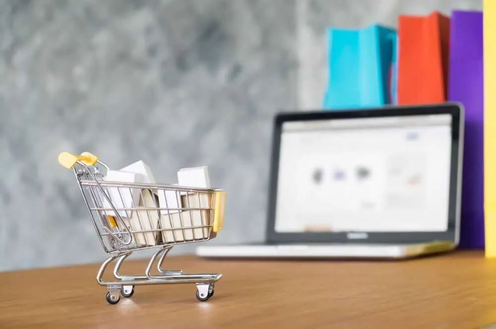 CMS para tienda online digitalvar