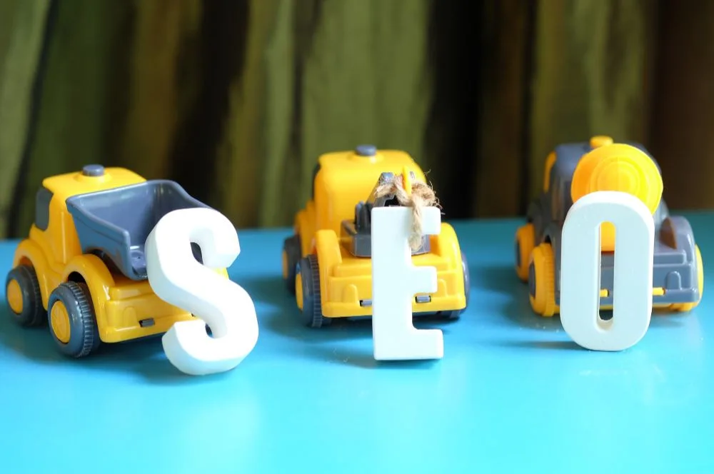 Hacer SEO con ChatGPT — Digitalvar